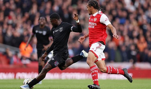 Ghanaian youngster Gideon Kodua scores a spectacular as West Ham beat Arsenal to win FA Youth Cup