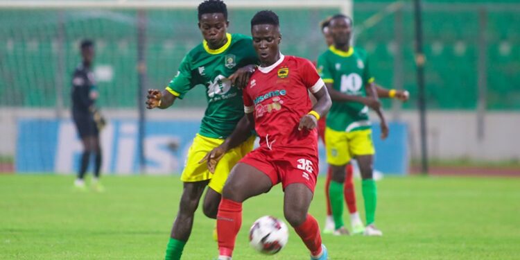 Match Report: Asante Kotoko rally from behind to beat leaders Aduana Stars in Kumasi