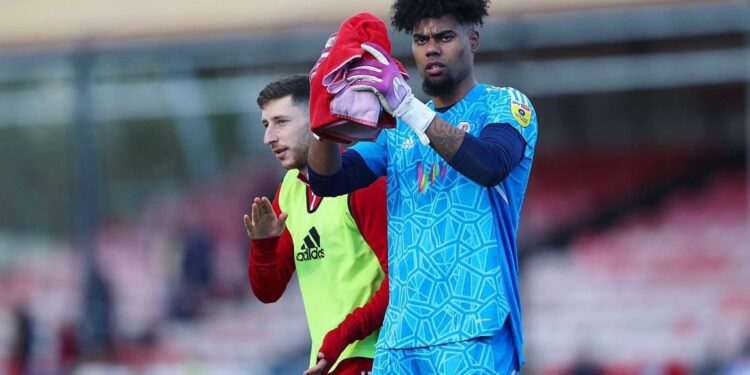 Ghanaian goalie Corey Addai keeps clean sheet in Crawley’s game against Bradford