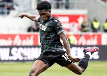 In-form Ghanaian defender Derrick Kohn scores a scorcher against Hamburg for Hannover