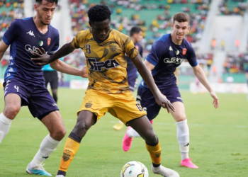 CAF CC: USM Alger hold ASEC Mimosas in semi-final first-leg clash in Bouake