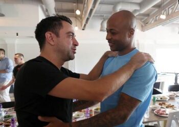Andre Ayew congratulates former boss Xavi after winning La Liga title with FC Barcelona