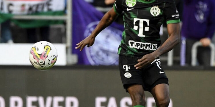 Ghanaian striker Kwabena Owusu wins Hungarian League title with Ferencvaros with three games to spare