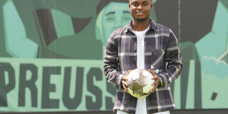 Ghanaian youngster Daniel Kyerewaa completes move to SC Preußen Münster