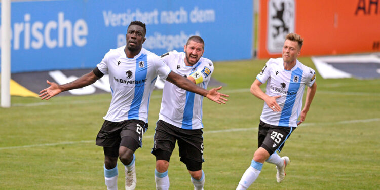 Ghanaian striker Prince Owusu on target for Jahn Ragensburg