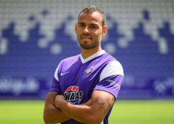 Ghanaian defender Steffen Nkansah extends Erzgebirge stay