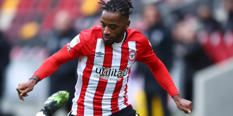 Brentford boss hails departed Tariqe Fosu