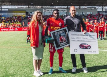 ‘This is for all of us’ – Ghana’s new sensation Ernest Nuamah to teammates after winning three awards