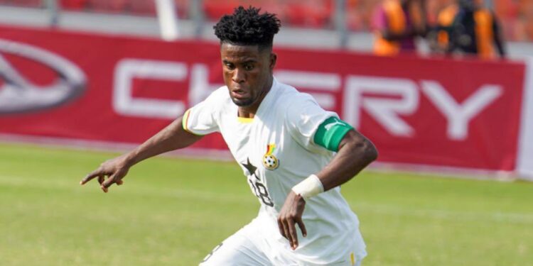 Hearts legend Charles Taylor unimpressed by output of Black Meteors captain Afriyie Barnieh