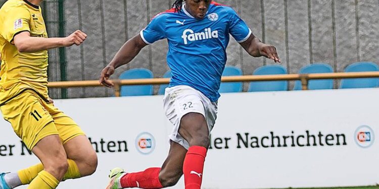 Exclusive: Ghanaian striker Faris Moumouni joins Augsburg