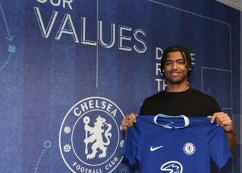Ghanaian youngster Travis Akomeah gets Chelsea scholarship deal