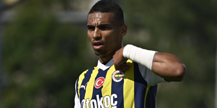 Ghana’s Rock-Solid Center-back Alexander Djiku plays first game for Fenerbabce in friendly win over Neftchi