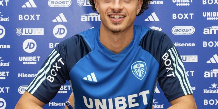 Confirmed: Ethan Ampadu completes permanent move from Chelsea to Leeds United