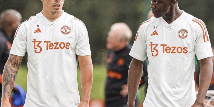 Manchester United confirm jersey number change for Ghanaian youngster Kobbie Mainoo