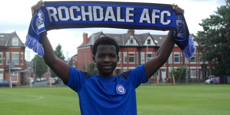 ‘I want to show what I can do’ – Ghanaian youngster Kwaku Oduroh on joining Rochdale