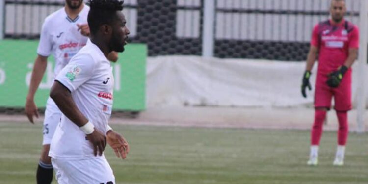 Ghanaian forward Maxwell Baakoh scores as USM Kenchela beat RC Arbaa in Algeria Ligue 1