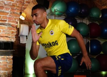 Ghana’s Rock-Solid Center-back Alexander Djiku starts training with Turkish giant Fenerbabce [PHOTOS]
