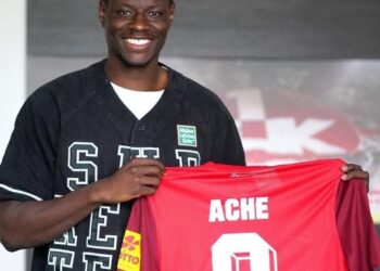 Ghanaian forward Ragnar Ache joins Kaiserslautern from Frankfurt