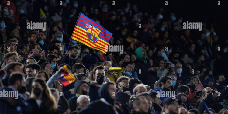 Former Barcelona star Luis Suarez is dead