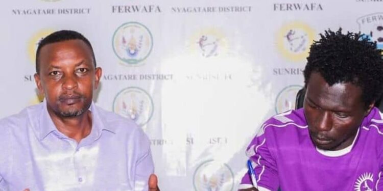 Ghanaian midfielder Paul Garia joins Sunrise FC