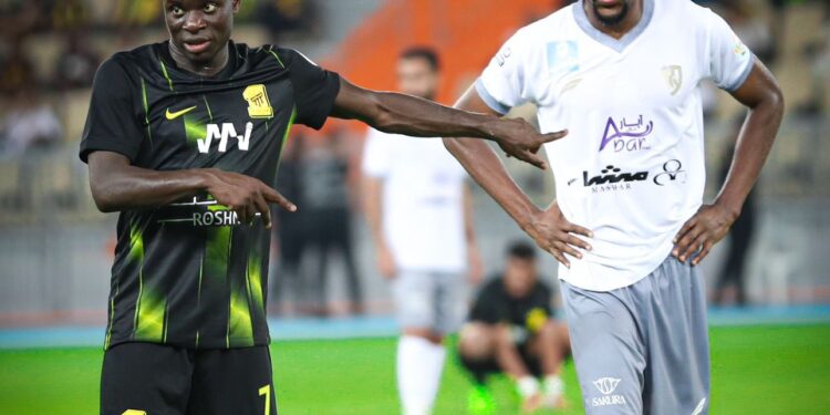 Ghanaian midfielder Bernard Mensah shines for Al Taee against Al Ittihad
