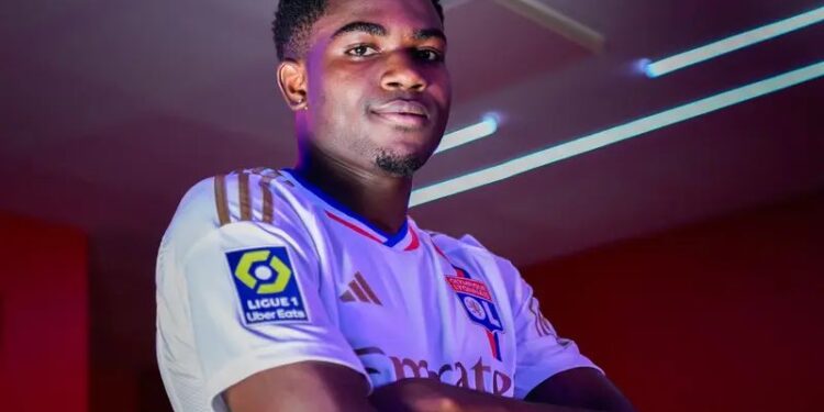 Ghanaian youngster Ernest Nuamah officially joins Olympique Lyon from Nordsjaelland
