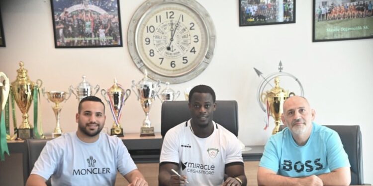 EXCLUSIVE: Edwin Gyasi joins Miracle Karsiyaka in Cyprus