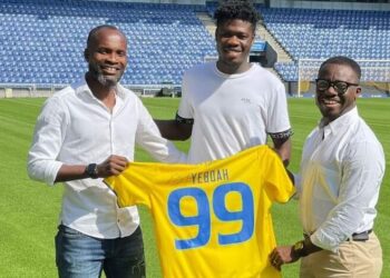 Ghanaian striker Emmanuel Yeboah completes move to Danish side Brondby IF