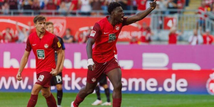 Ghanaian attacker Ragnar Ache scores for Kaiserslautern in win over SV 07 Elversberg in Germany