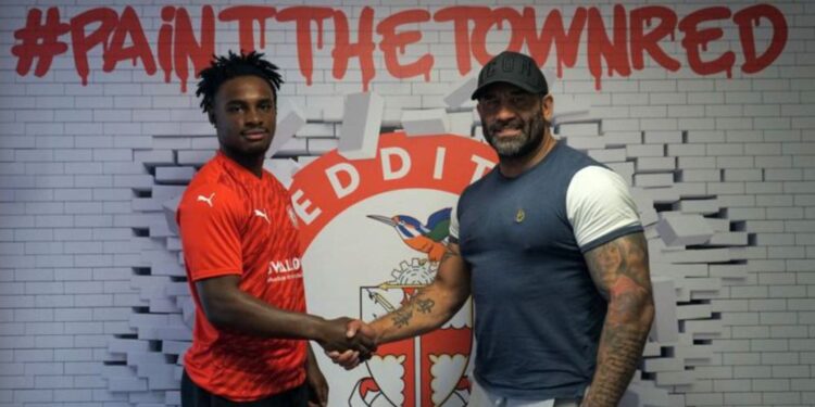 Ghanaian kid midfielder Jez Abbey joins English side Hednesford Town