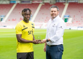 Ghanaian versatile player Ewan Otoo named Dunfermline Athletic Player-Of-The-Month