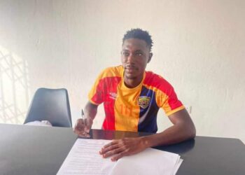 Hearts of Oak sign promising defender Qwaku Nsoh from Uncle T United