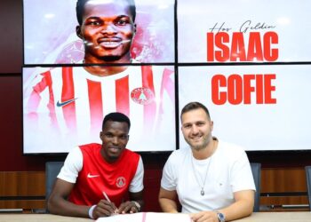 Ghanaian midfielder Isaac Cofie seals move to Turkish club Ümraniyespor
