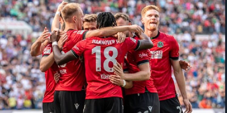 Ghanaian defender Derrick Kohn scores as Hannover whip Osnabrück in Germany
