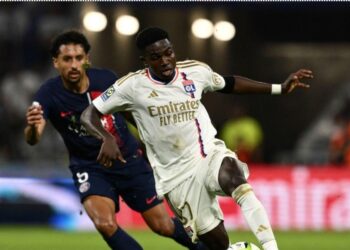 Ghanaian teen sensation Ernest Nuamah urges Olympic Lyon teammates to take the club from relegation zone