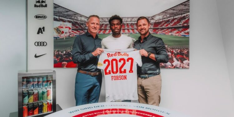 Ghanaian midfield talent Forson Amankwah extends RB Salzburg contract until 2027