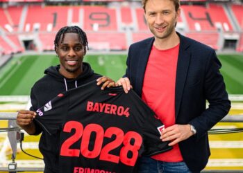 Ghanaian defender Jeremy Frimpong signs new contract with Bayer Leverkusen
