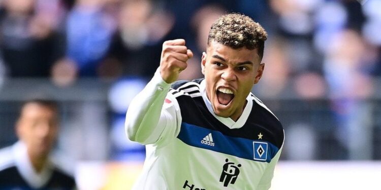 Ransford-Yeboah Konigsdorffer provides assist in Hamburger SV’s thrilling 3-3 draw with FC Kaiserslautern