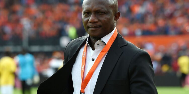 Kwasi Appiah tasked to persuade foreign-based players to naturalize for Sudan