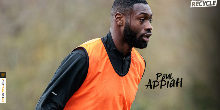Dutch-born Ghanaian defender Paul Appiah joins Maidstone United on loan from Leicester City