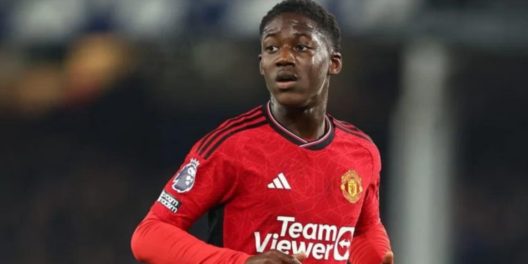 Ex-Chelsea stars blown away by performance from Ghanaian talent Kobbie Mainoo at Manchester United