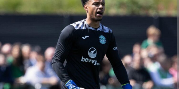 Good News: Ghana goalie Jojo Wollacott makes injury in Hibernian draw against Ross County