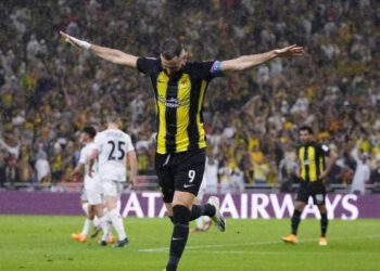 FIFA Club World Cup: Ngolo Kante and Benzema on target as Al Ittihad beats Auckland City 3-0