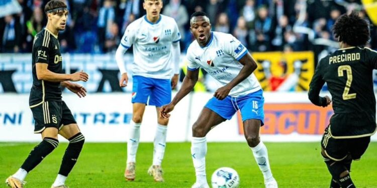 Ghanaian defender Patrick Kpozo grabs assist in Banik Ostrava’s defeat to Slavia Prague