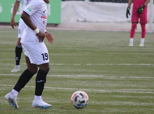 WATCH: Ex-Kotoko winger Maxwell Baakoh scores a puskas-worthy goal in USM Khenchela win over MC El Bayadh in Algerian Ligue 1