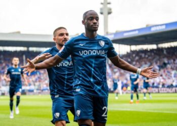 Ghana forward Christopher Antwi-Adjei scores winner for Bochum at home to Wolfsburg