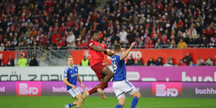 Video: Watch Ghanaian forward Ragnar Ache’s brace for Kaiserslautern against Schalke 04