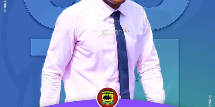 Kotoko’s Prosper Ogum beats Paa Kwesi Fabin, Nurudeen Amadu to win GPL coach of the month award for December