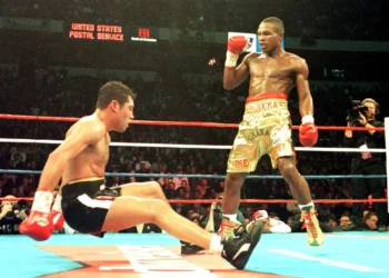 ‘I fought great boxers like Manny Pacquiao, May Weather but none hit harder like Ike Quartey’ – Oscar De La Hoya