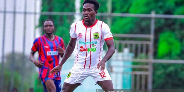 Asante Kotoko midfielder Michael Dwamena struck down by cruel injury blow, faces six weeks layoff